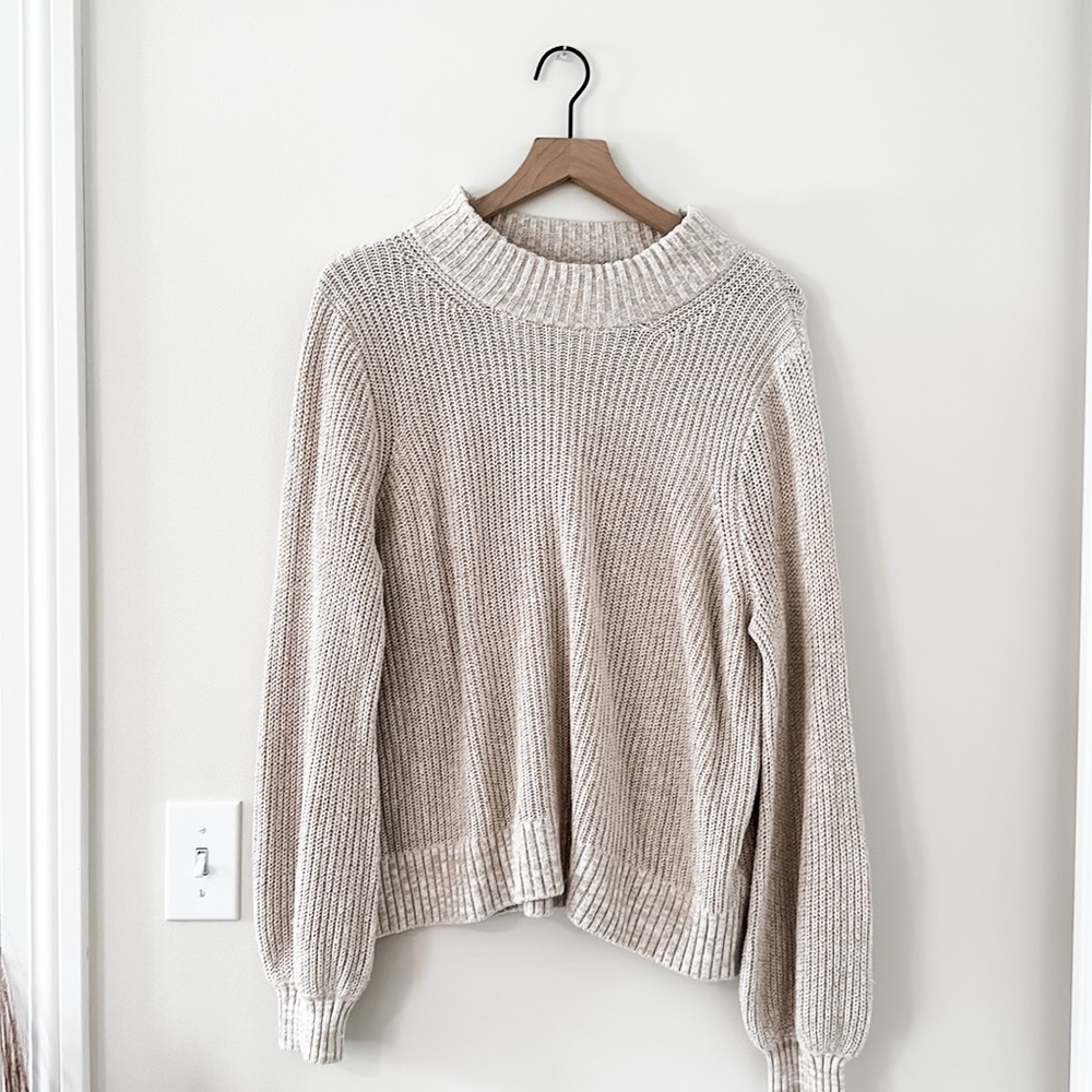 ABERCROMBIE MOCK NECK SWEATER!